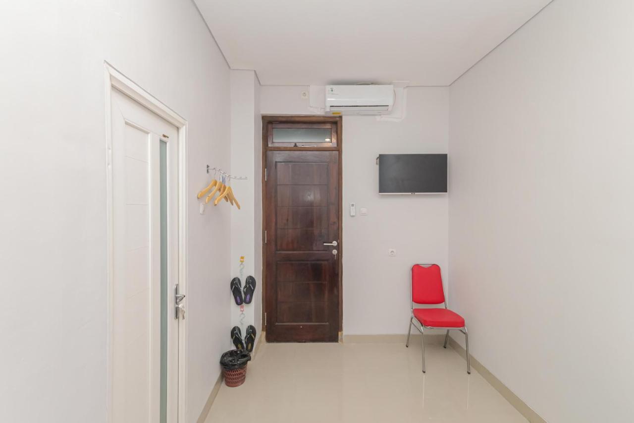 Hotel Reddoorz @ Gedangan Sidoarjo Zewnętrze zdjęcie