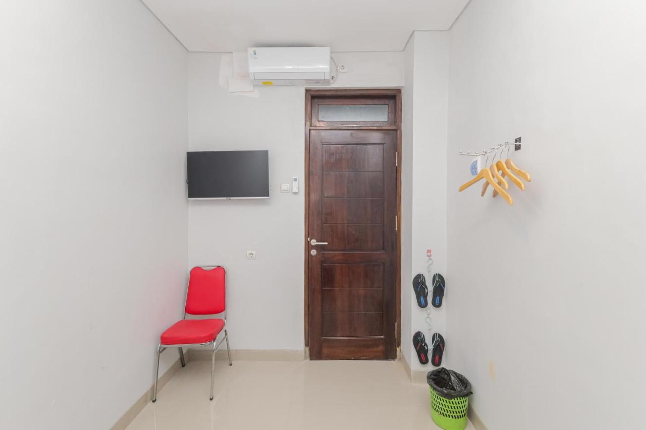Hotel Reddoorz @ Gedangan Sidoarjo Zewnętrze zdjęcie