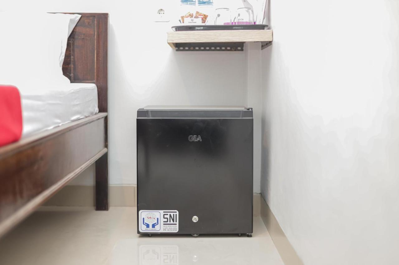 Hotel Reddoorz @ Gedangan Sidoarjo Zewnętrze zdjęcie